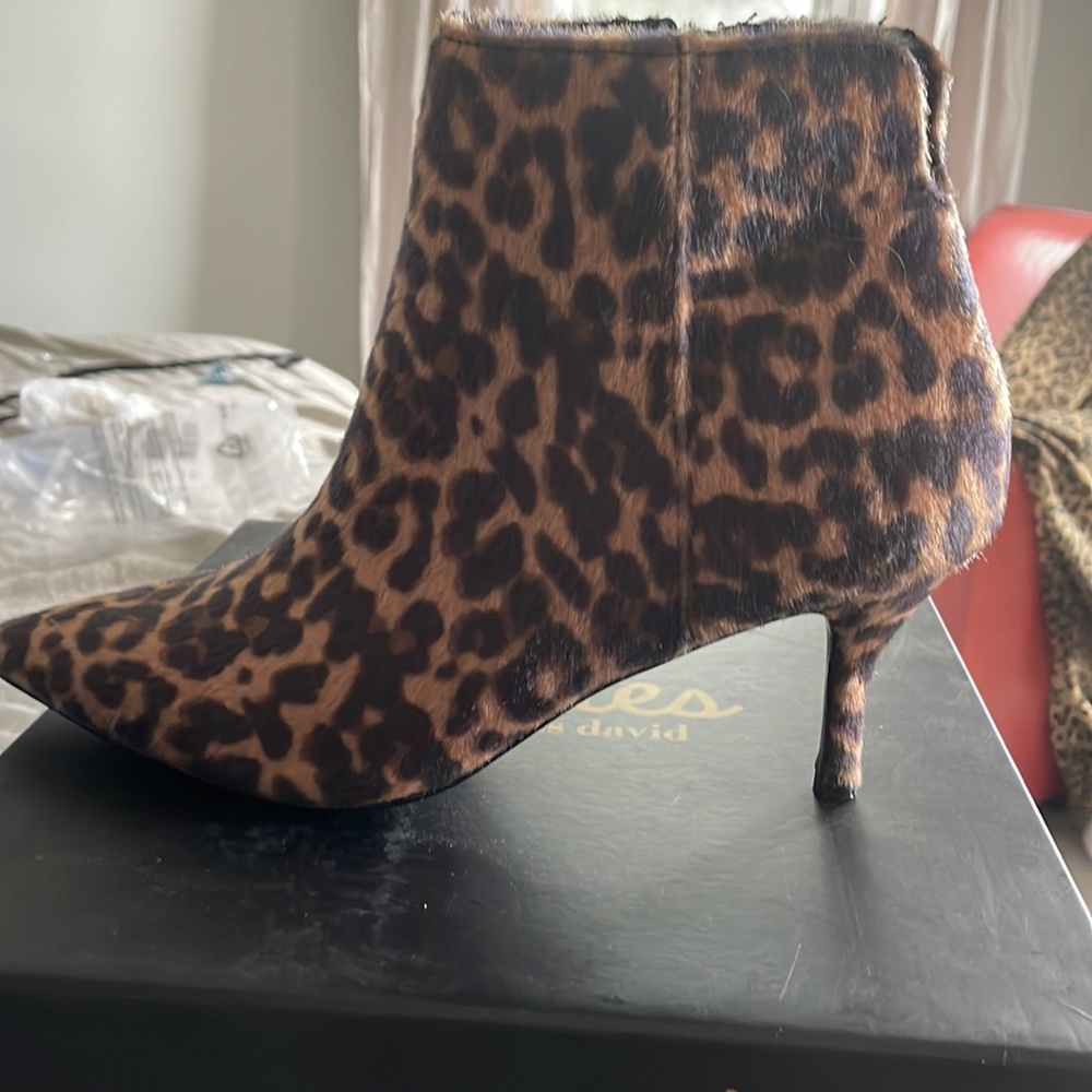 Charles David bootie
